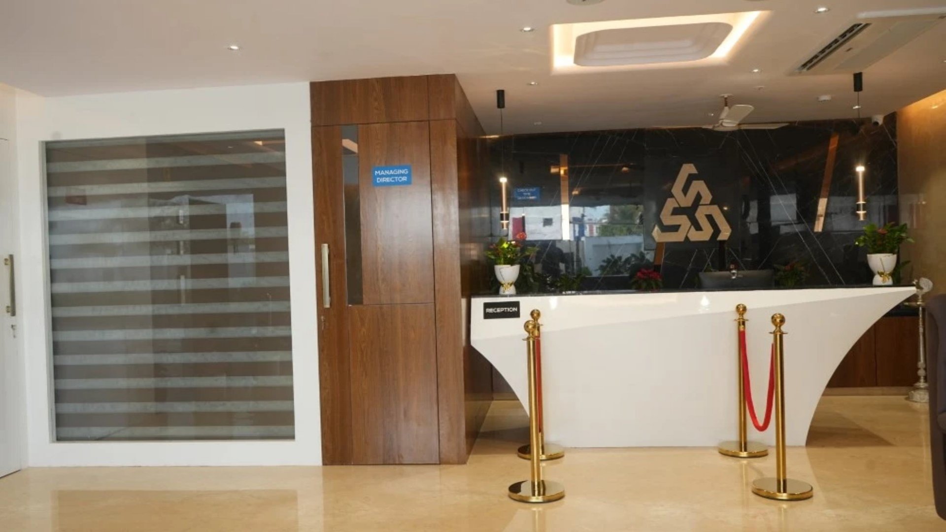 SSS Fortune Suites & Conventions